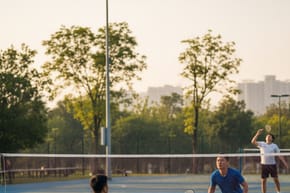 Can You Fake a Serve in Badminton?