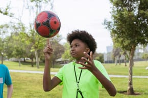 Where Can I Find Free Youth Football Camps?