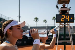 What Do You Drink During a Tennis Match?