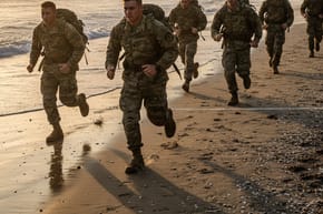 How Fast Do Navy Seals Have to Run 4 Miles?