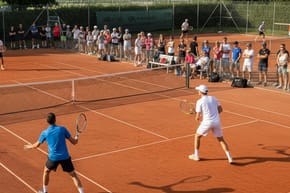 Can Tennis Be Played in Singles?