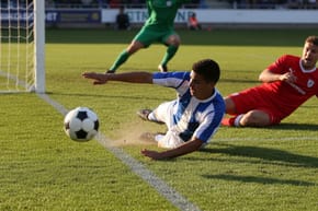 What Are the Rules for Scoring a Goal in Football?