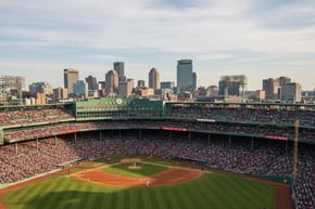In What Park Do the Boston Red Sox Play Their Home Games?