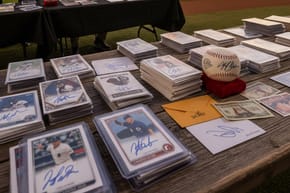 How Much Do Players Get Paid to Sign Cards?