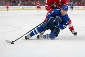 When Did Alexander Mogilny Break His Leg in the NHL?