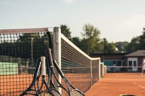 Are There Different Types of Tennis Rackets?