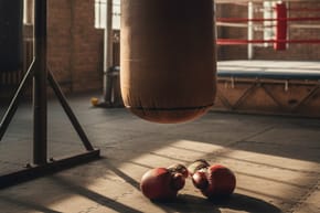 Is It Bad to Punch a Bag Without Gloves?