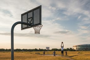 What Team Does Darius Miller Play For?